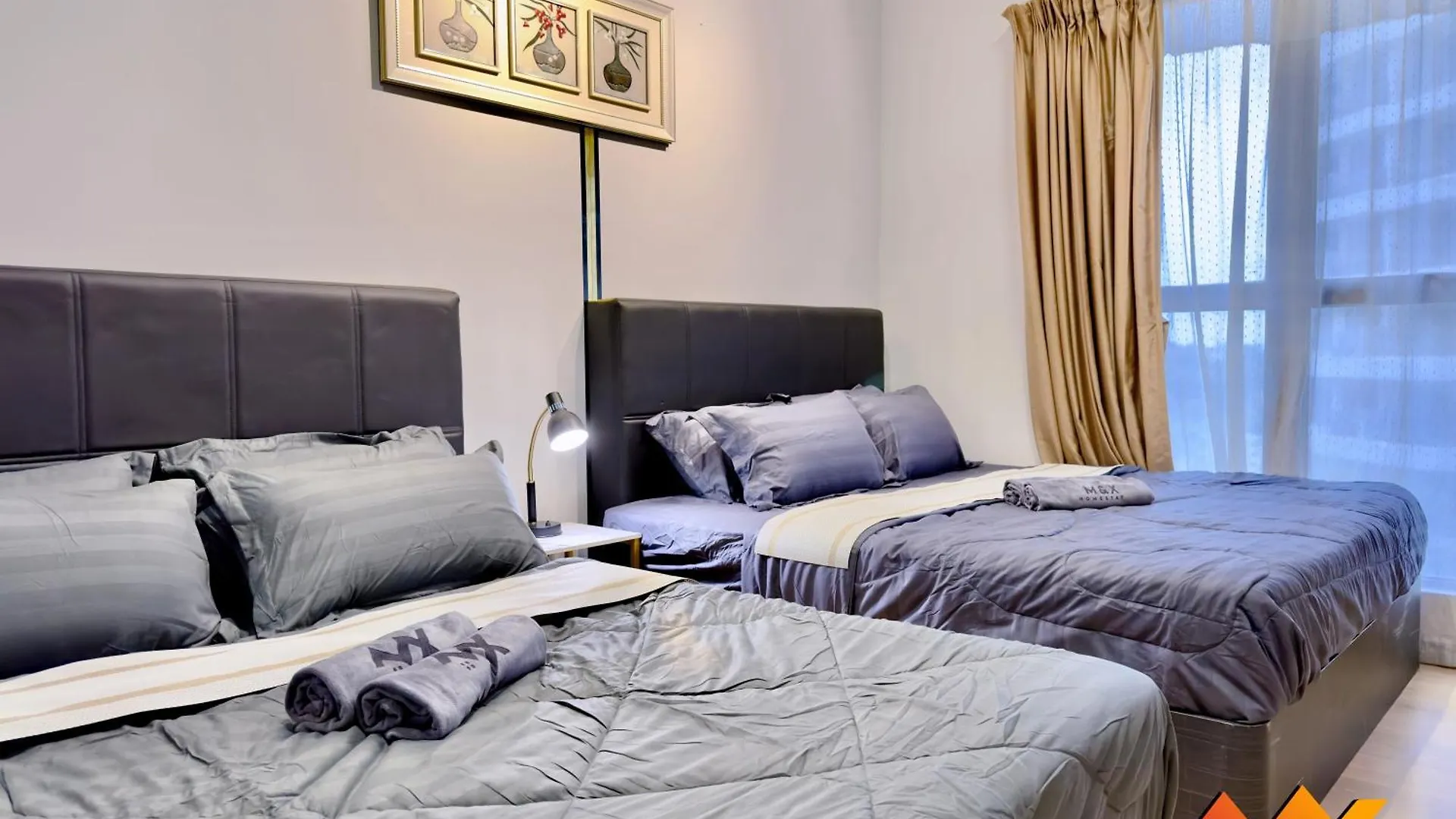 Full Sea View Country Garden Danga Bay 11-13Pax Apartment Johor Bahru