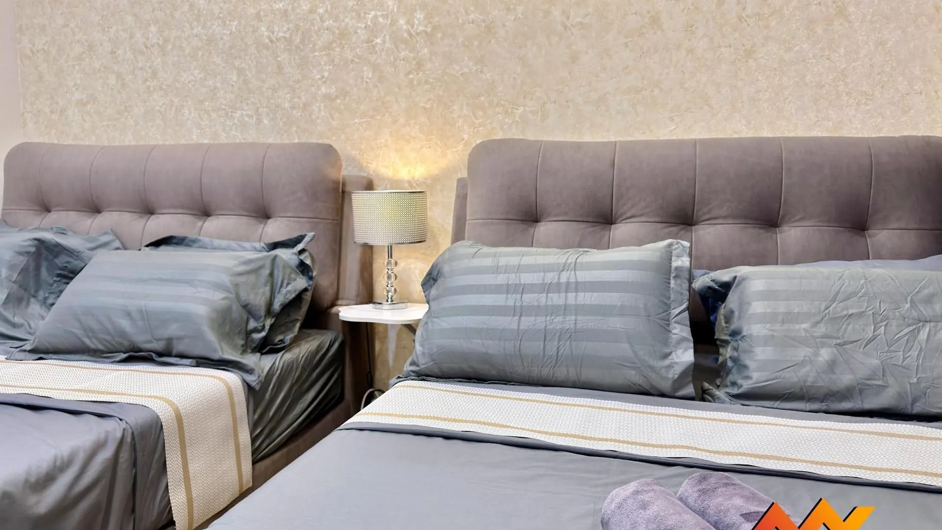Full Sea View Country Garden Danga Bay 11-13Pax Apartment Johor Bahru
