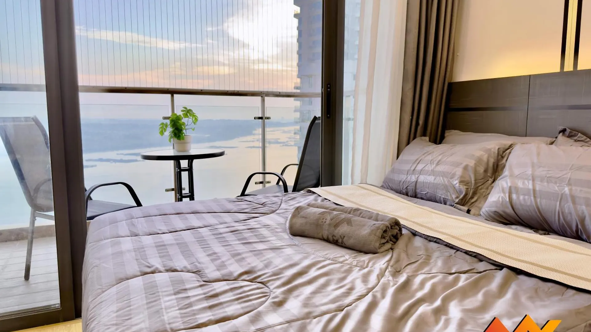 조호르 바루 Full Sea View Country Garden Danga Bay 11-13Pax 아파트