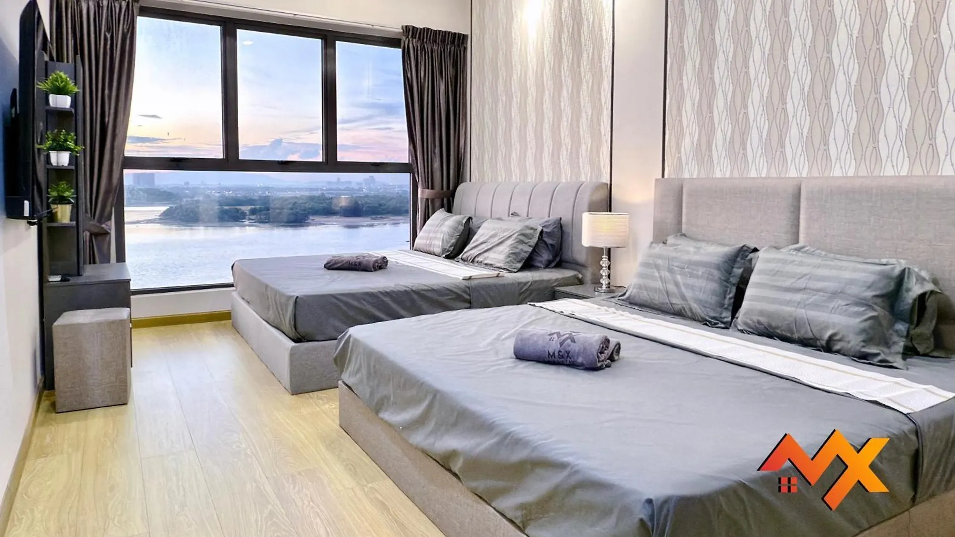 Full Sea View Country Garden Danga Bay 11-13Pax Apartment Johor Bahru 0*,  Malaysia