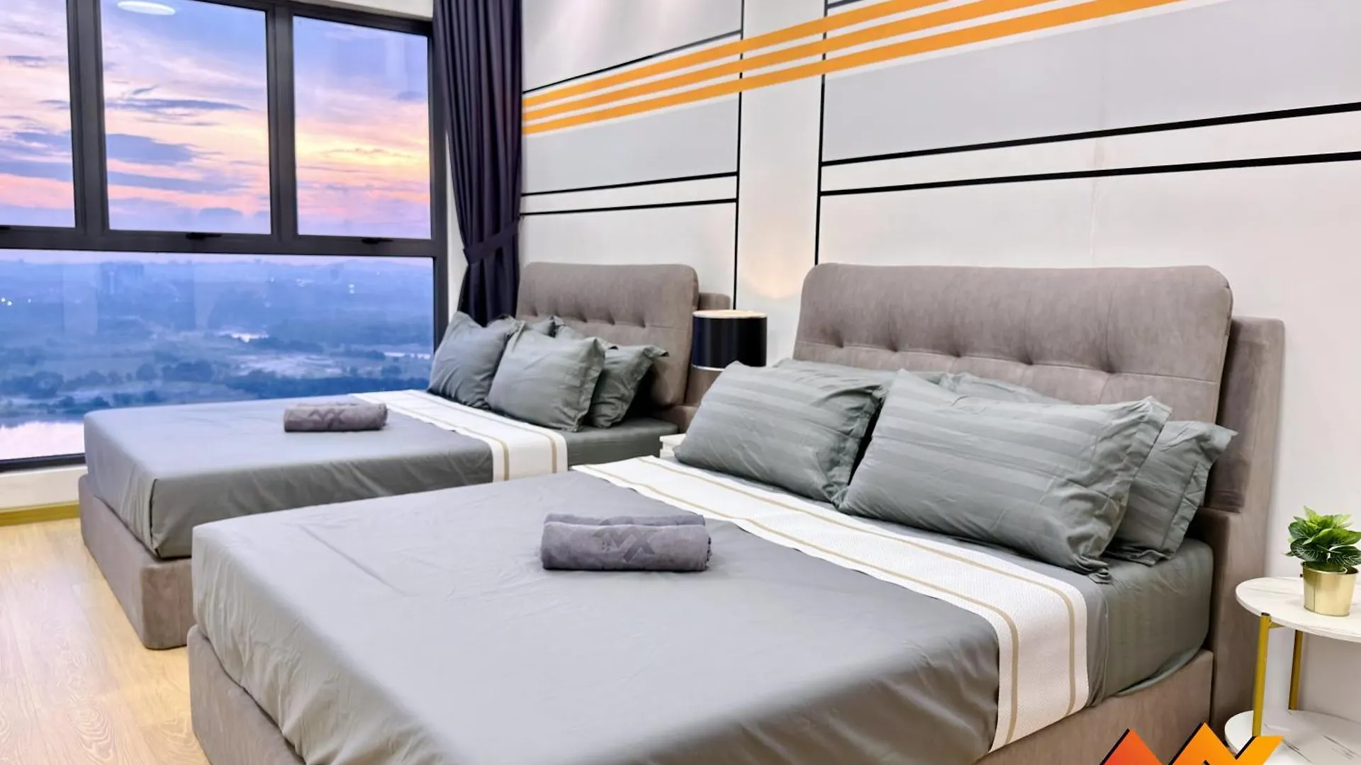 Full Sea View Country Garden Danga Bay 11-13Pax Apartment Johor Bahru Malaysia